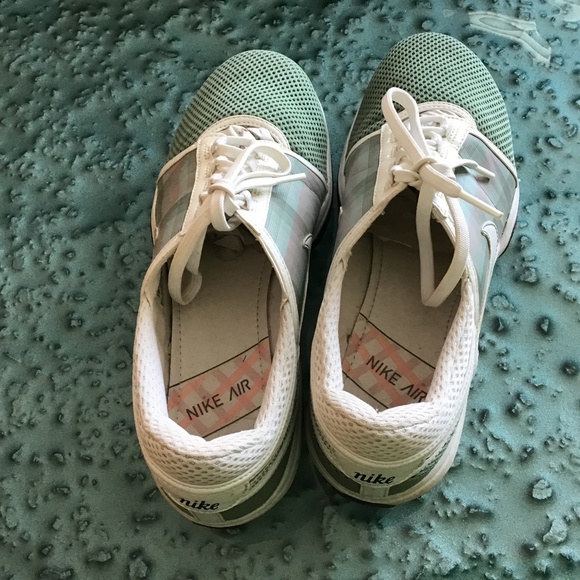 Ladies golf shoes - Picture 1 of 4